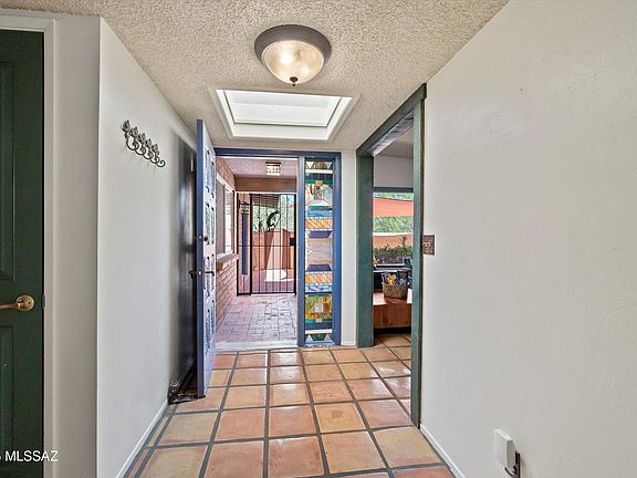 4th image of 3865 N Gunnison Dr