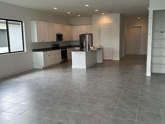 4th image of 4967 Brigata WAY