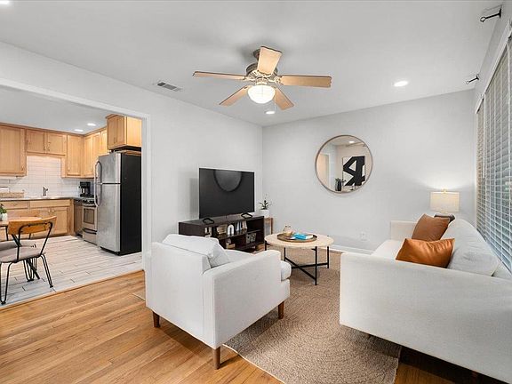 3rd image of 2113 Thornton Rd