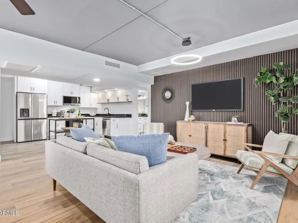 351 E THOMAS Road #D208, Phoenix, AZ 85012