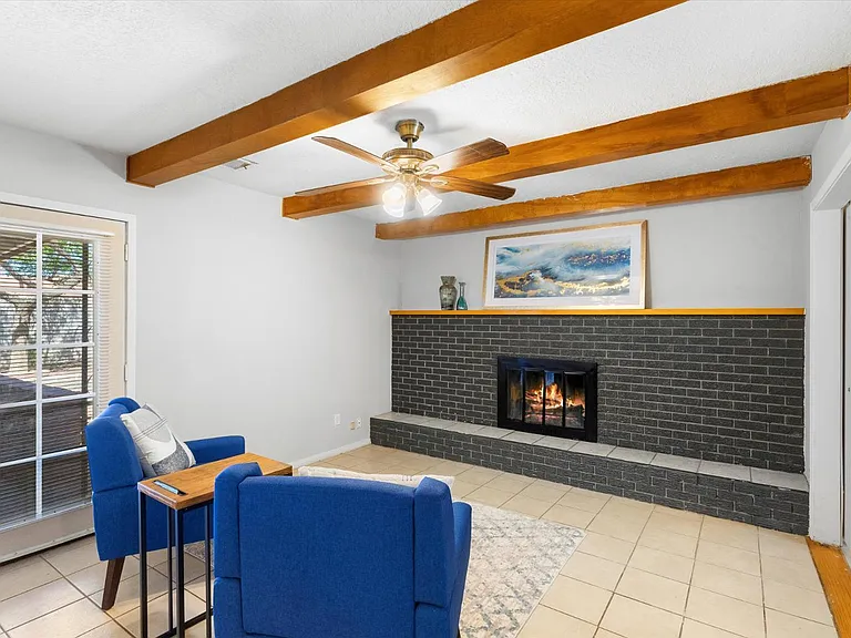 10217 Santa Paula Ave NE — Photo 12