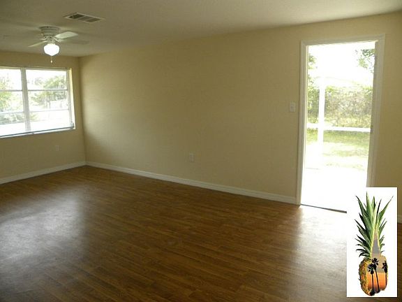 5th image of 45 W Fray St APT 4