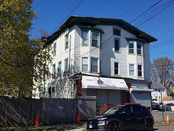 3rd image of 1073-1077 Hancock Ave
