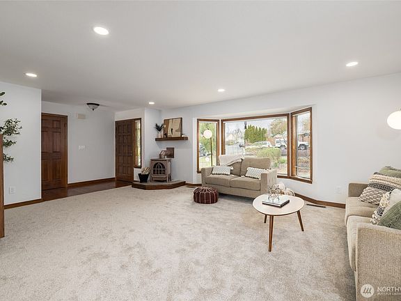5th image of 3400 Trumpeter Drive