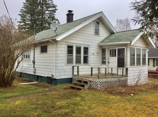 701 Maple Grove Rd, Duluth, MN 55811