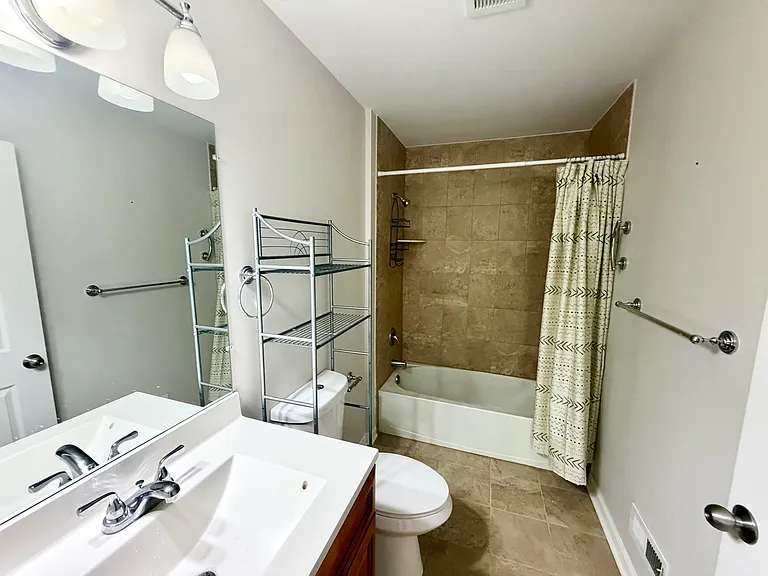 89 Albury Way — Photo 6