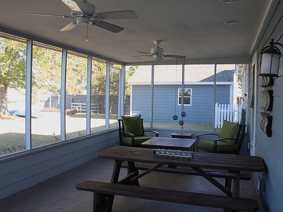 Screened In Porch