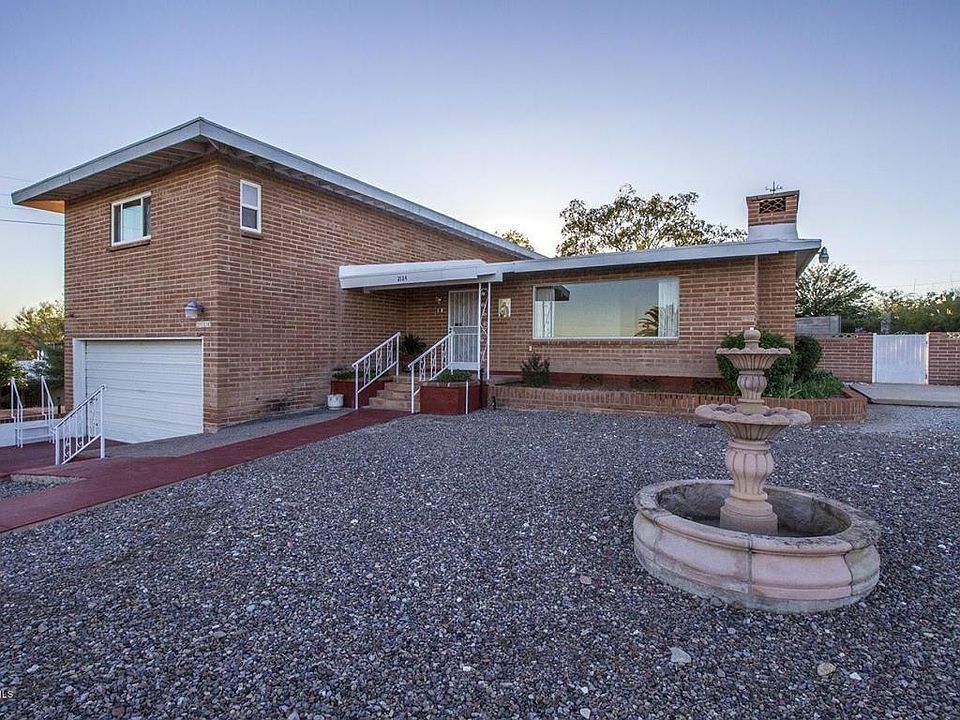 1st image of 2124 W Saddle Hills Dr