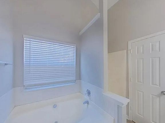5th image of 5801 Wellborn Creek Dr
