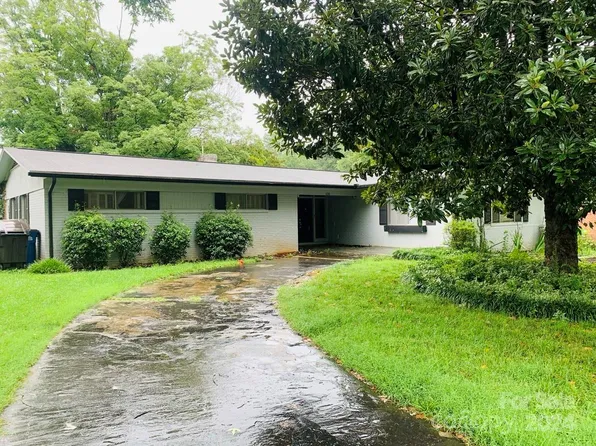 538 Glendale Dr, Statesville, NC 28677