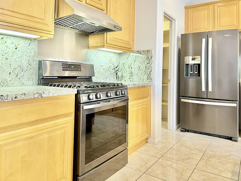 34619 Chinaberry Dr — Photo 8