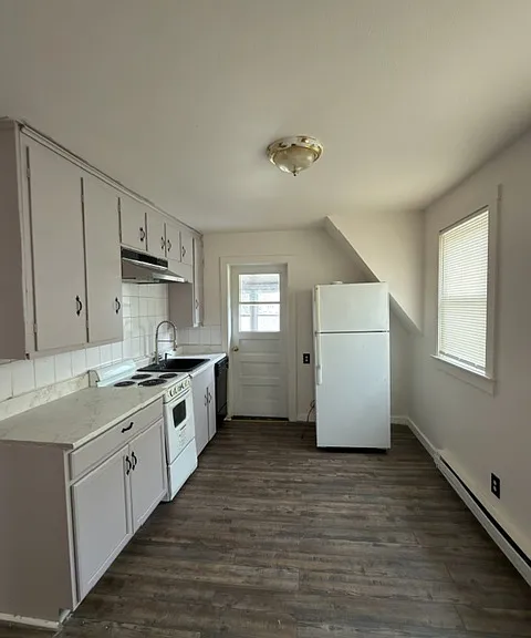 200 Beley Ave #2 — Photo 8