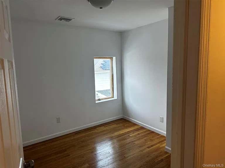 4261 Austin Blvd — Photo 9