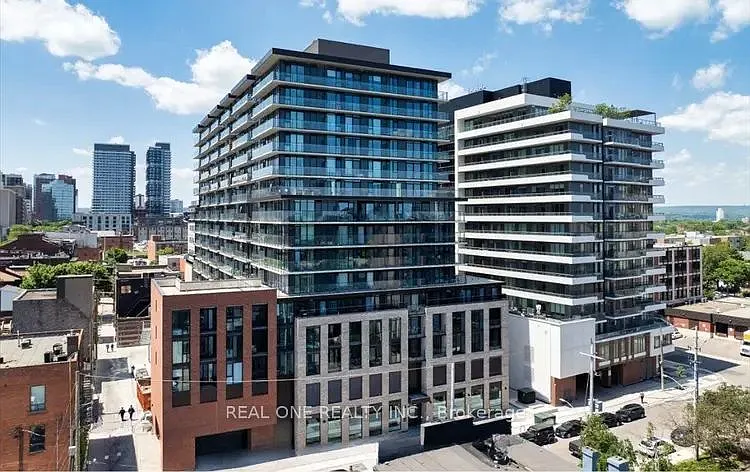 1 Jarvis St #820 — Photo 14