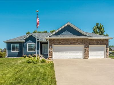 7403 Dawn Dr, Johnston, IA, 50131