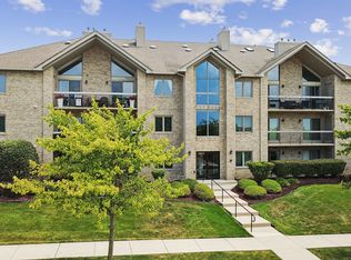 14011 Norwich Ln APT 303, Orland Park, IL 60467
