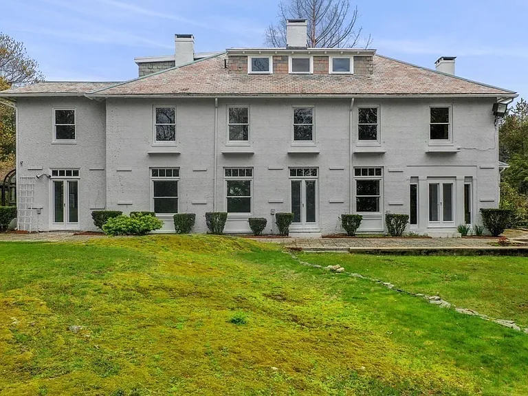 12 Summit Rd — Photo 3