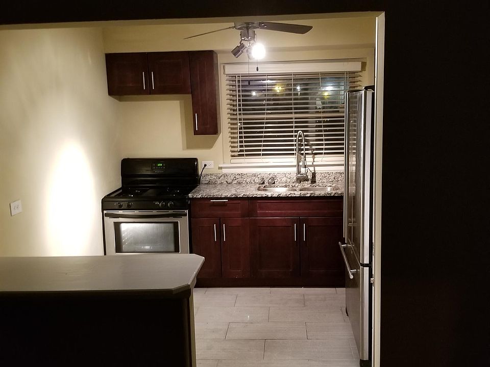 1st image of 8933 S Blackstone Ave APT 1N