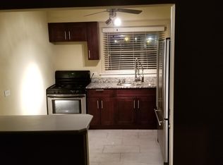 8933 S Blackstone Ave APT 1N, Chicago, IL 60619