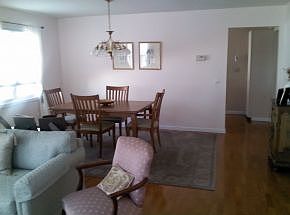 5th image of 47 Chesterfield Ln