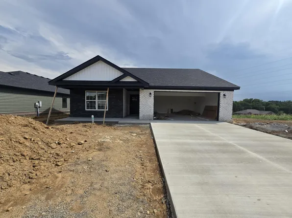 920 Olympic Ct, Richmond, KY 40475