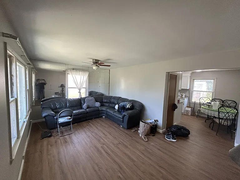 32 Mendon St — Photo 1