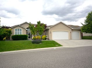 325 Falconridge St, Richland, WA
