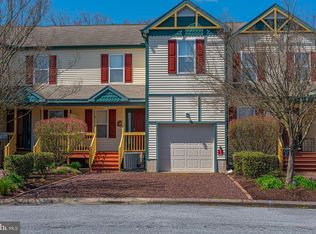 315 Yacht Club Dr, Berlin, MD 21811