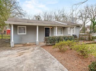 2899 Hall Dr SE, Smyrna, GA 30082