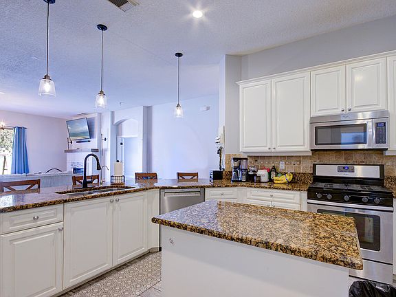 5th image of 10720 SW Waterway Lane