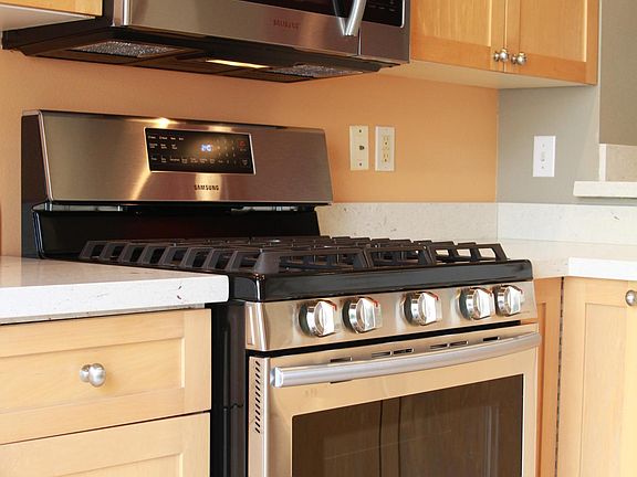 3rd image of 12320 NE 92nd Ln APT I306