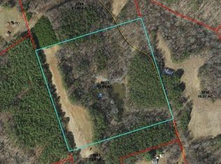 475 Brooklyn Trl, Pilot Mountain, NC 27041