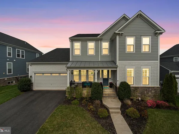1114 Laconian St SE, Leesburg, VA 20175