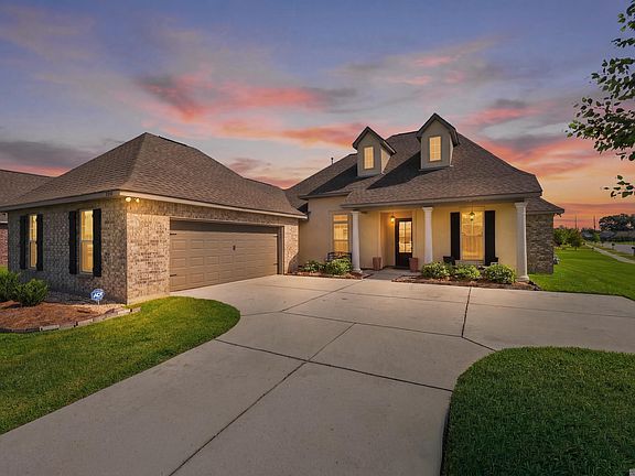 2nd image of 3846 Sandbar Dr