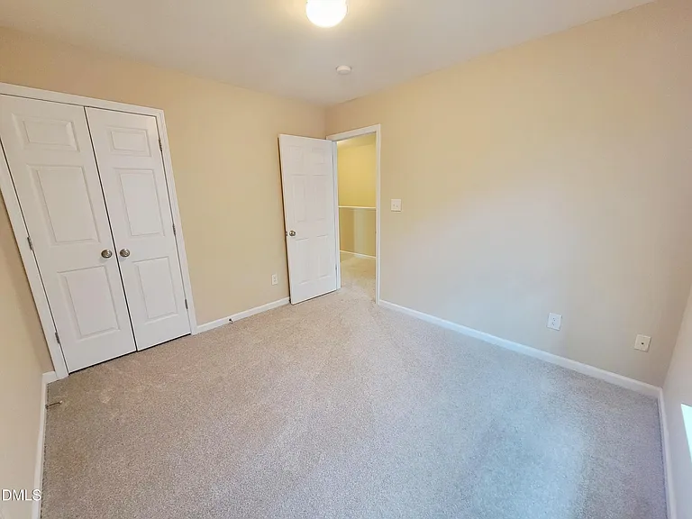 8327 Glenwood Springs Ct — Photo 34