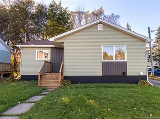 266 Jones St, Moncton, NB E1C 6K6