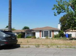 3670 Camellia Dr, San Bernardino, CA 92404