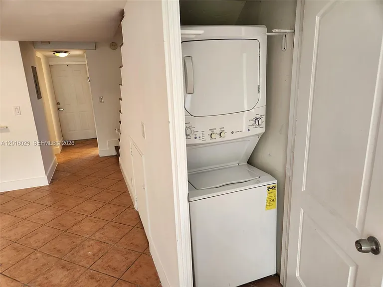 6709 N Kendall Dr #230 — Photo 22