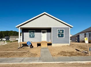 742 Ashland Dr, Traverse City, MI 49696