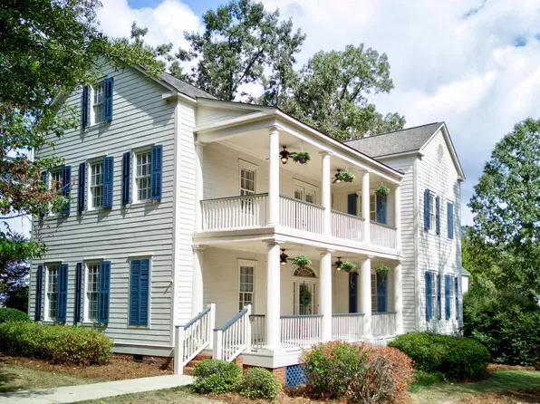4492 Preserve Dr, Hoover, AL 35226
