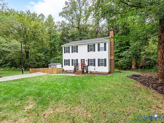 3rd image of 8294 Burnside Dr