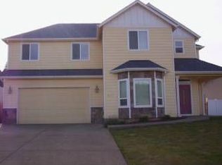 833 Pioneer Dr, Silverton, OR 97381