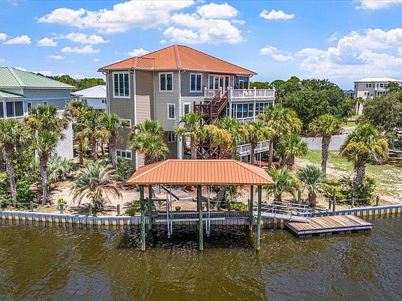 3rd image of 46 Blue Crab Ln