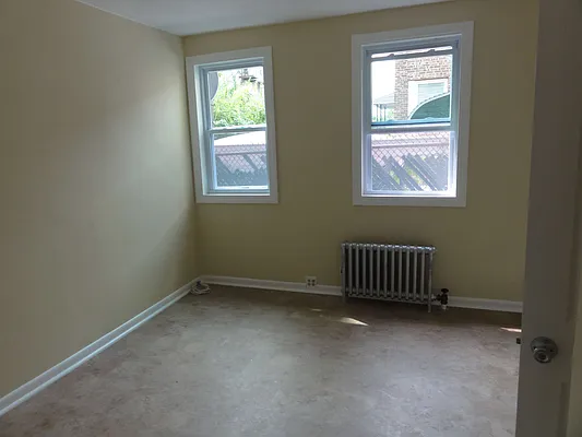 Rented by Peregrine Realty Group LLC | media 7