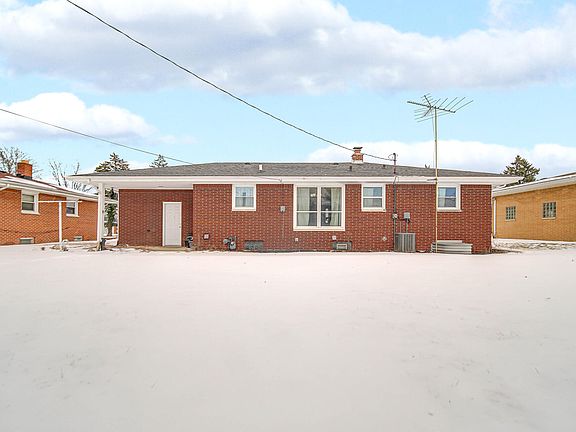 5th image of 5450 Pierce St