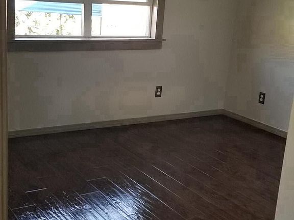 bed room 1-new flooring