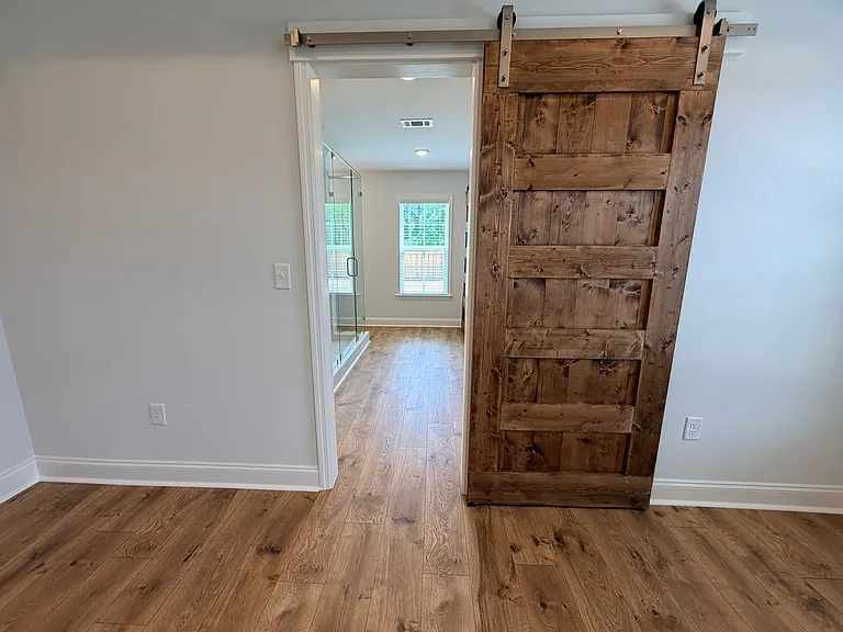 370 McNeal Heritage Cir — Photo 15