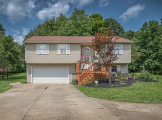 362 Valleyridge Dr, Howard, OH 43028