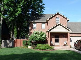 39333 Helena Ave, Sterling Heights, MI 48313