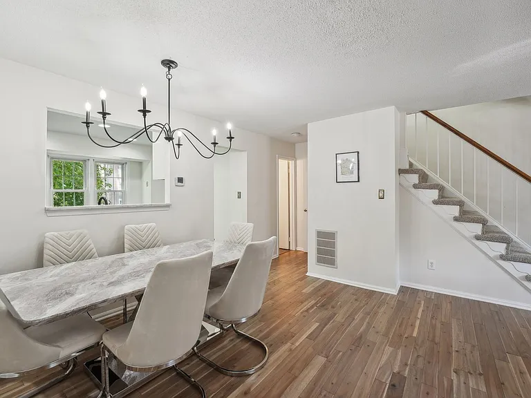 71 Fendall Ave — Photo 5